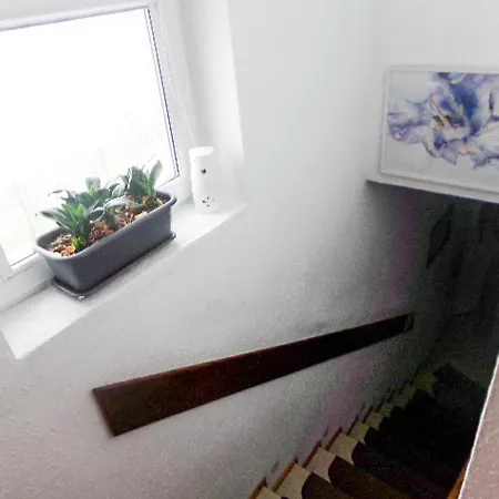 Motelik White House - Goscinne *