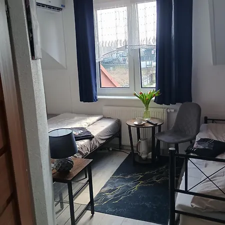 Habitación en casa particular Motelik White House - Goscinne