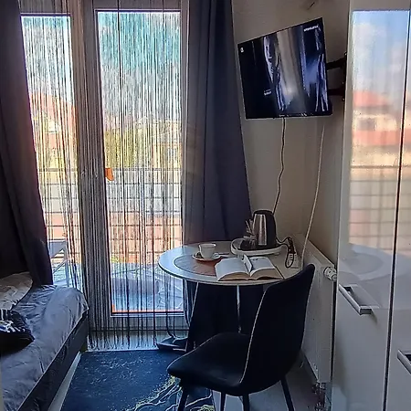 Проживание в семье Motelik White House - Goscinne