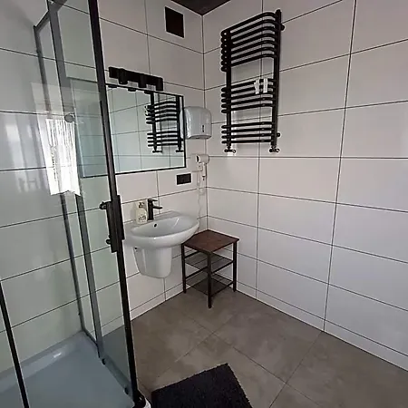 Privat bolig Motelik White House - Goscinne Radom