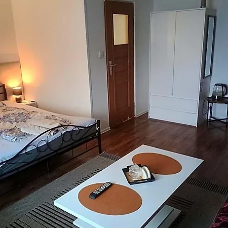 Privat bolig Motelik White House - Goscinne *
