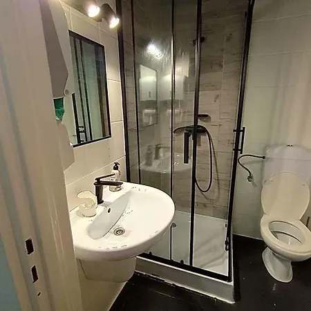 Motelik White House - Goscinne Privat bolig