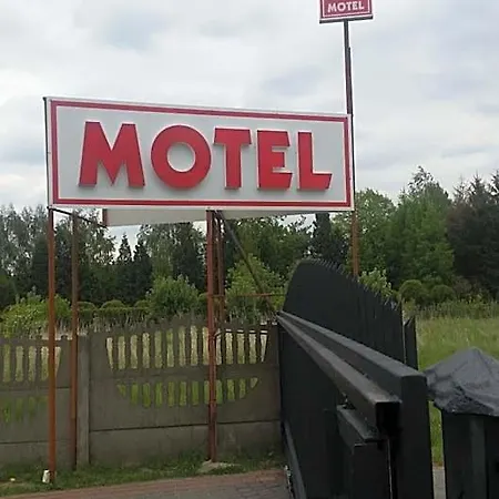 Motelik White House - Goscinne Radom