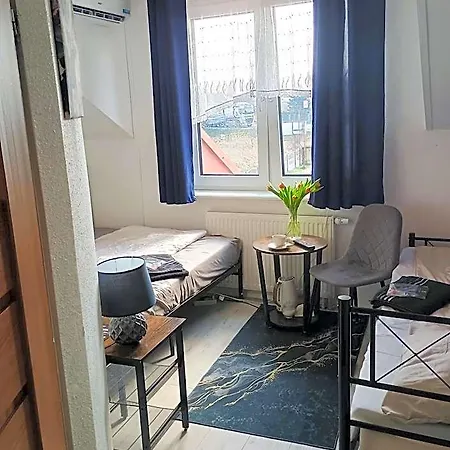 Habitación en casa particular Motelik White House - Goscinne *