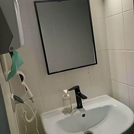 Motelik White House - Goscinne * Radom