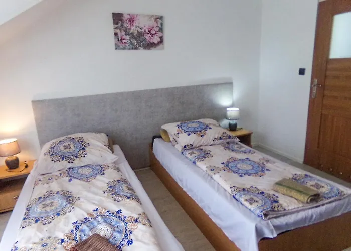 White House - Gościnne Kwatera prywatna Radom