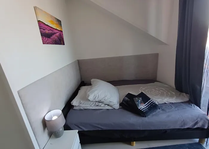 White House - Gościnne * Radom